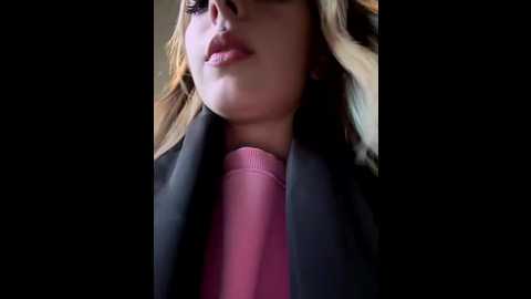 loraadoll @ stripchat on 20251021