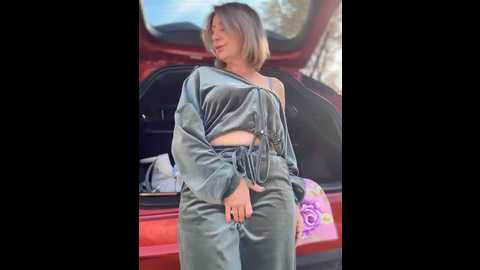 milena_milfaxxx @ stripchat on 20251021