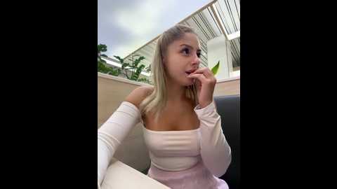 sophievj @ stripchat on 20251021