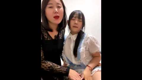 tiantian_26 @ stripchat on 20251021