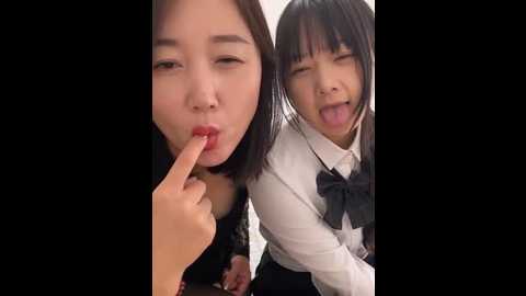 xiaoxue7788 @ stripchat on 20251021