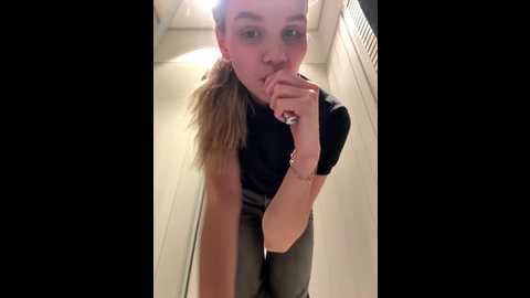 baravisha @ stripchat on 20251022