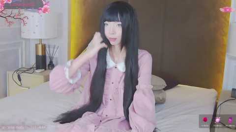 evelyn_neal @ stripchat on 20251022