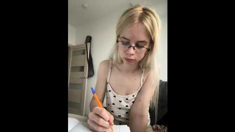 shymimimi @ stripchat on 20251022