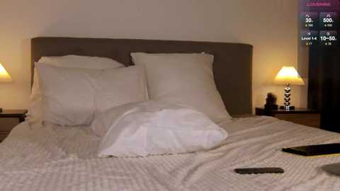 wow_peach_girl @ stripchat on 20251022