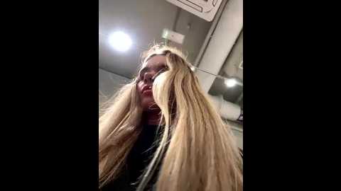 baravisha @ stripchat on 20251023