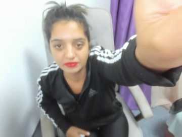 crazycorina @ stripchat on 20251023
