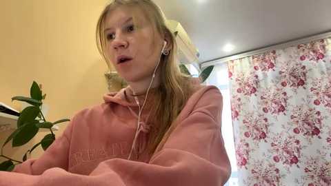 delailakaliarik @ stripchat on 20251023