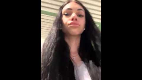 ilariea_girl @ stripchat on 20251023