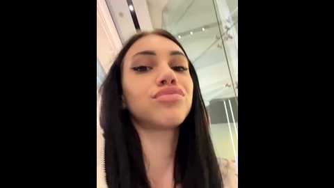 ilariea_girl @ stripchat on 20251023