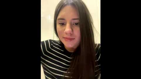 isabella21_ @ stripchat on 20251023