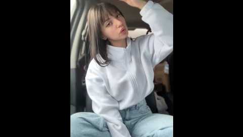 julliavegas @ stripchat on 20251023