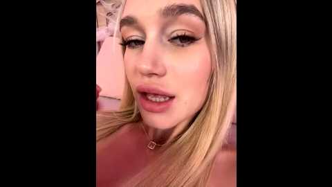 kristinadane @ stripchat on 20251023