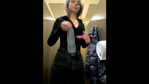 milabee @ stripchat on 20251023