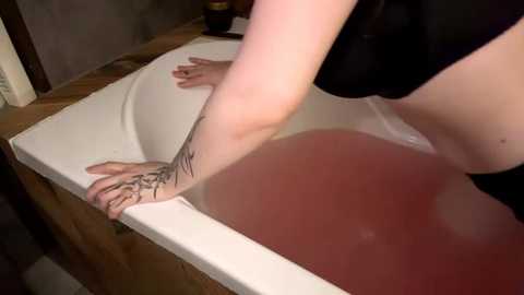 milkmoriee @ stripchat on 20251023