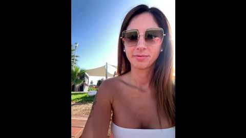 sofi_camgirl @ stripchat on 20251023