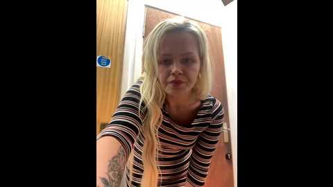 cherryxox_ @ stripchat on 20251024