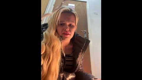 cherryxox_ @ stripchat on 20251024