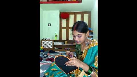 hot_piya_1 @ stripchat on 20251024