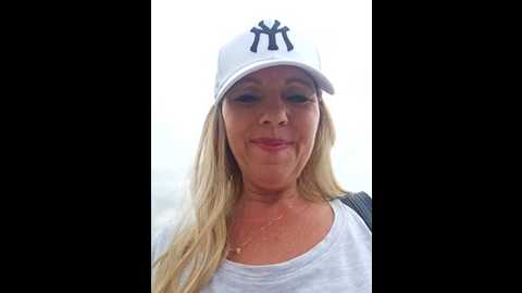 melody73 @ stripchat on 20251024