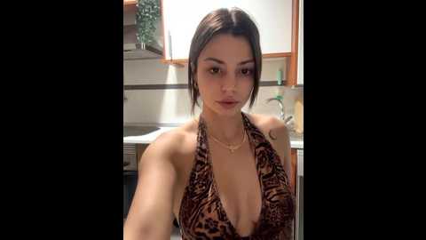 noeliagglow @ stripchat on 20251024