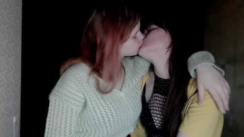 poppy_sun @ stripchat on 20251024