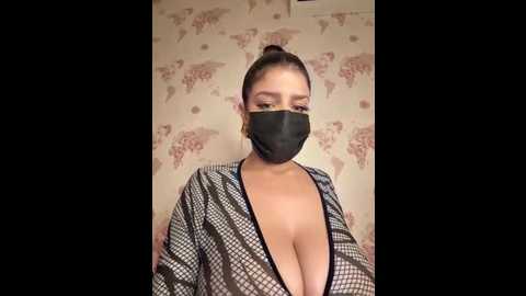 shanelle0 @ stripchat on 20251024