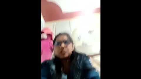 urvashi01224 @ stripchat on 20251024