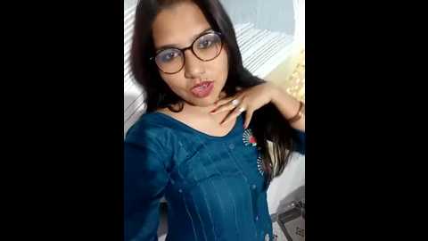 urvashi01224 @ stripchat on 20251024