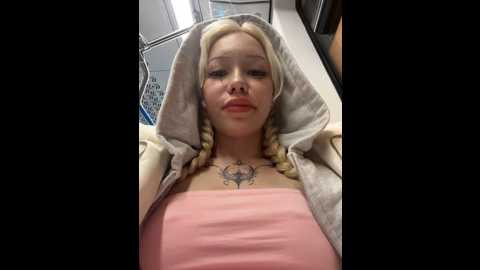 babydolll @ stripchat on 20251025