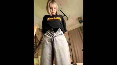 bellasecrett @ stripchat on 20251025