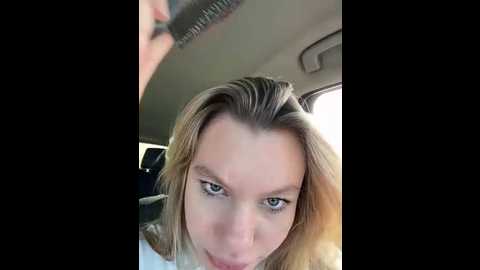 justmilaa @ stripchat on 20251025