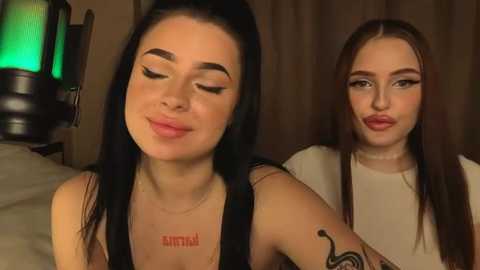 lisaanddenis @ stripchat on 20251025