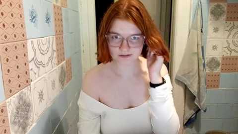 nessa_vessa @ stripchat on 20251025