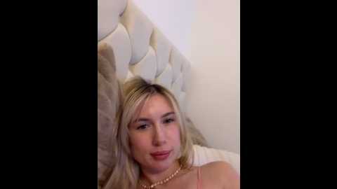 sexysaraxxoo @ stripchat on 20251025