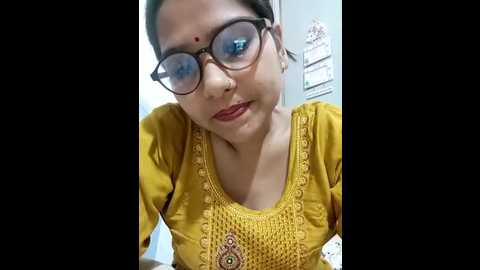 urvashi01224 @ stripchat on 20251025