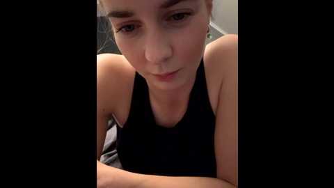 ellieen @ stripchat on 20251026