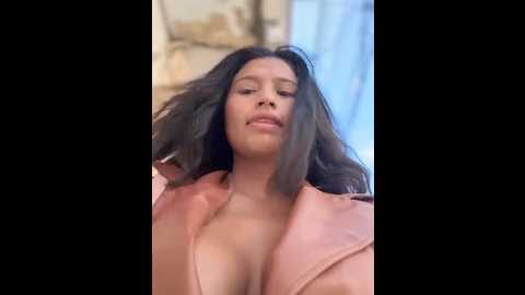 sexi_noemi @ stripchat on 20251026