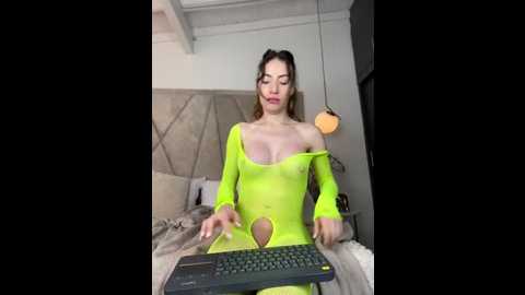 sweetiesinxxx @ stripchat on 20251026