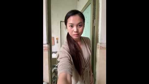 aaaaawhate @ stripchat on 20251027