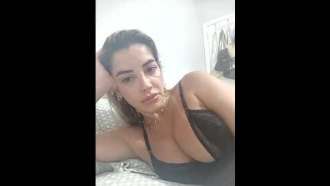 desirie0609 @ stripchat on 20251027