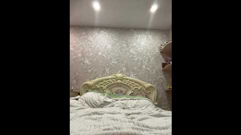 ellirose @ stripchat on 20251027