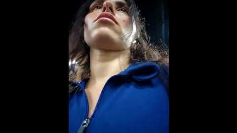 izabella_bella @ stripchat on 20251027