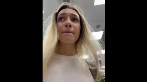 lia__love @ stripchat on 20251027