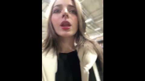 loraadoll @ stripchat on 20251027