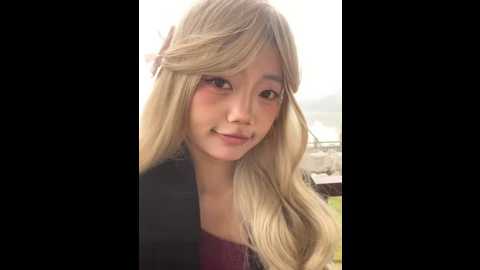 xixi_28 @ stripchat on 20251027