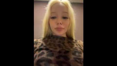 babydolll @ stripchat on 20251028