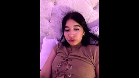 emi_star @ stripchat on 20251028