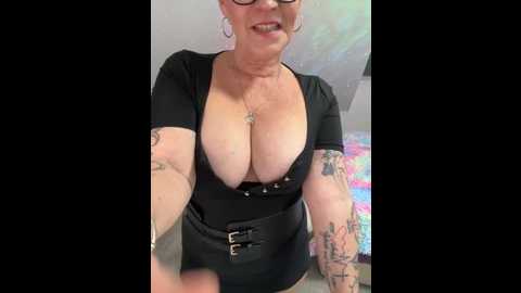 german_milf @ stripchat on 20251028
