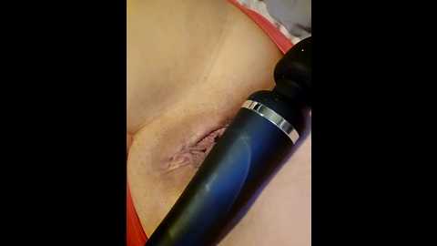 hornyblond_bella @ stripchat on 20251028